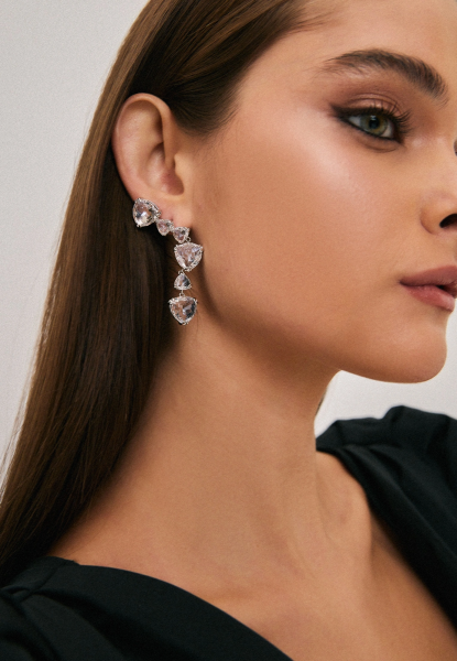 MESMERA:EC LONG EAR CUFF WHI/RHS